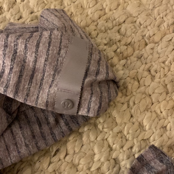 Lulu vinyasa scarf - Picture 6 of 6